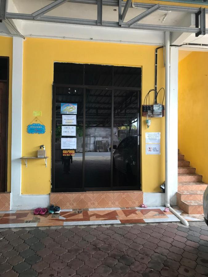 Rumah Hentian Ayah Kampung Kuala Besut Kültér fotó