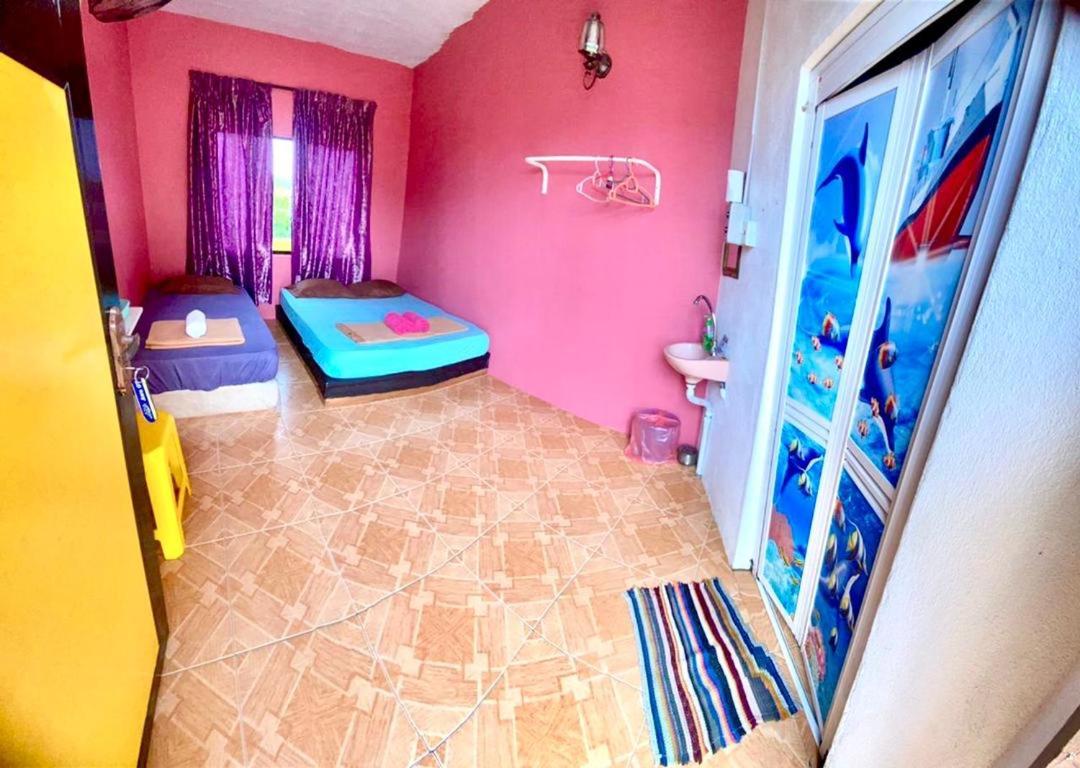 Rumah Hentian Ayah Kampung Kuala Besut Kültér fotó