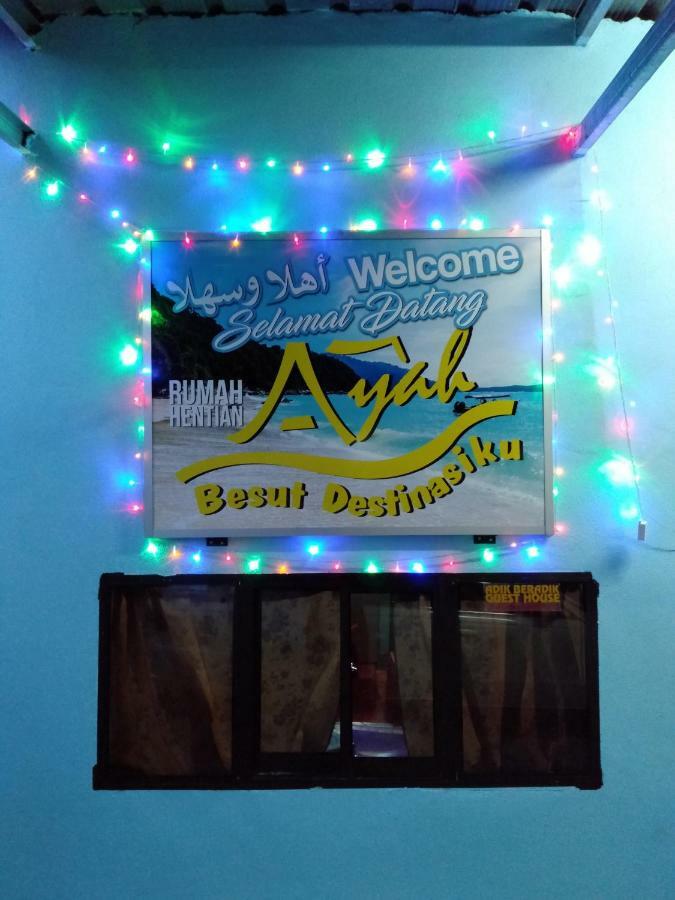Rumah Hentian Ayah Kampung Kuala Besut Kültér fotó